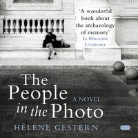 The People in the Photo - Hélène Gestern