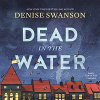 Dead in the Water - Denise Swanson