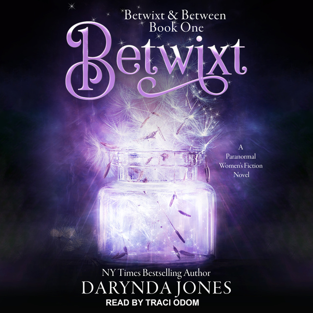 Darynda Jones - Betwixt